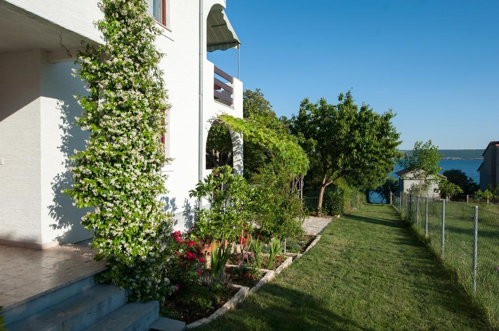 Apartments Ana Posedarje Exterior foto